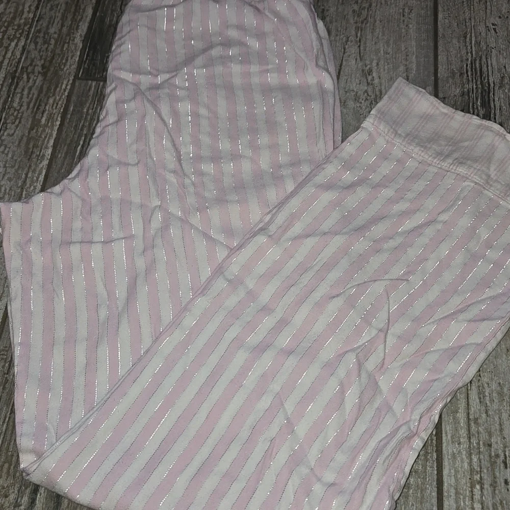 Victoria's Secret Pink and White Striped Pajama Pants - Picture 5 of 8